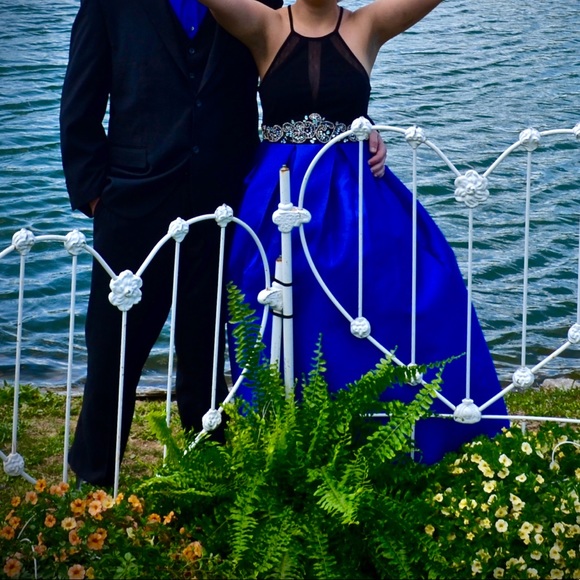 Prom Dress - Picture 3 of 6